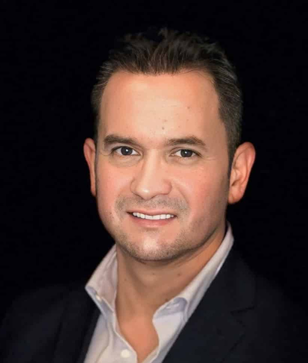 Dr. Julio Pinzon